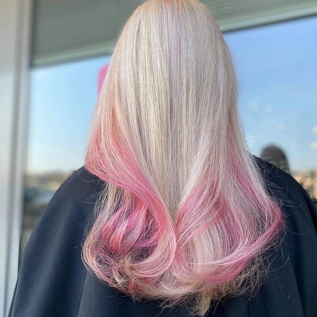 Curled Pink Lob